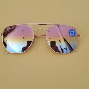 RAYBAN sunglasses